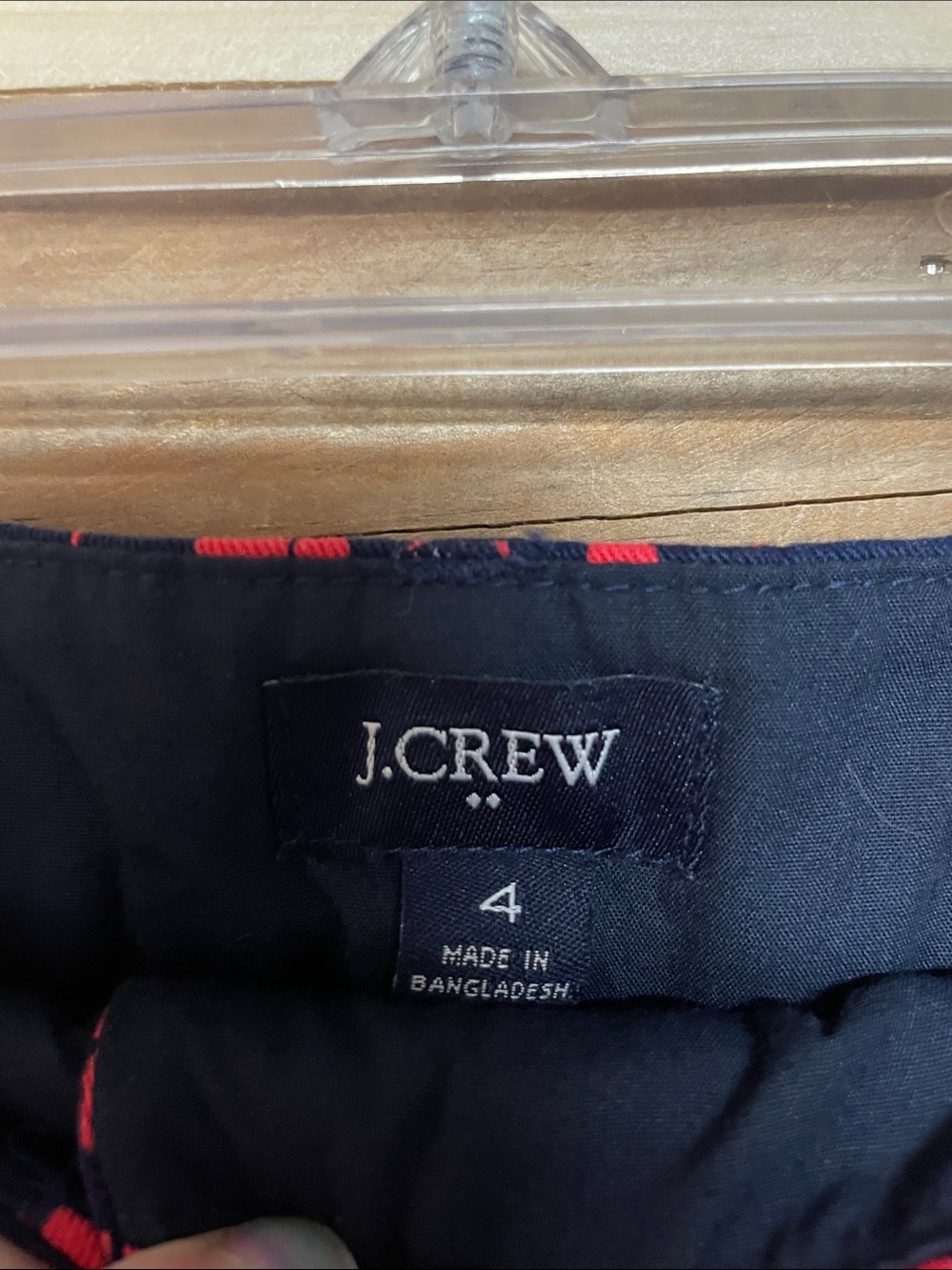 J. Crew size 4 Blue and Red Lobster Print Chino 5” Inseam Shorts with Pockets - Picture 2 of 9